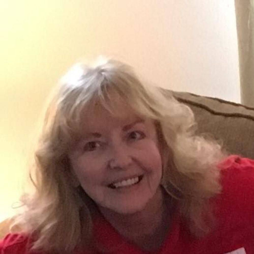 Meet your Posher, Pam